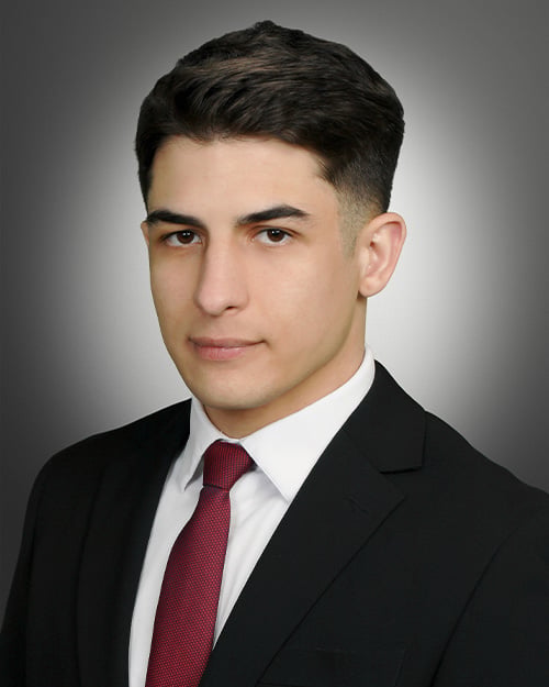 Headshot of Artem Arutiunian